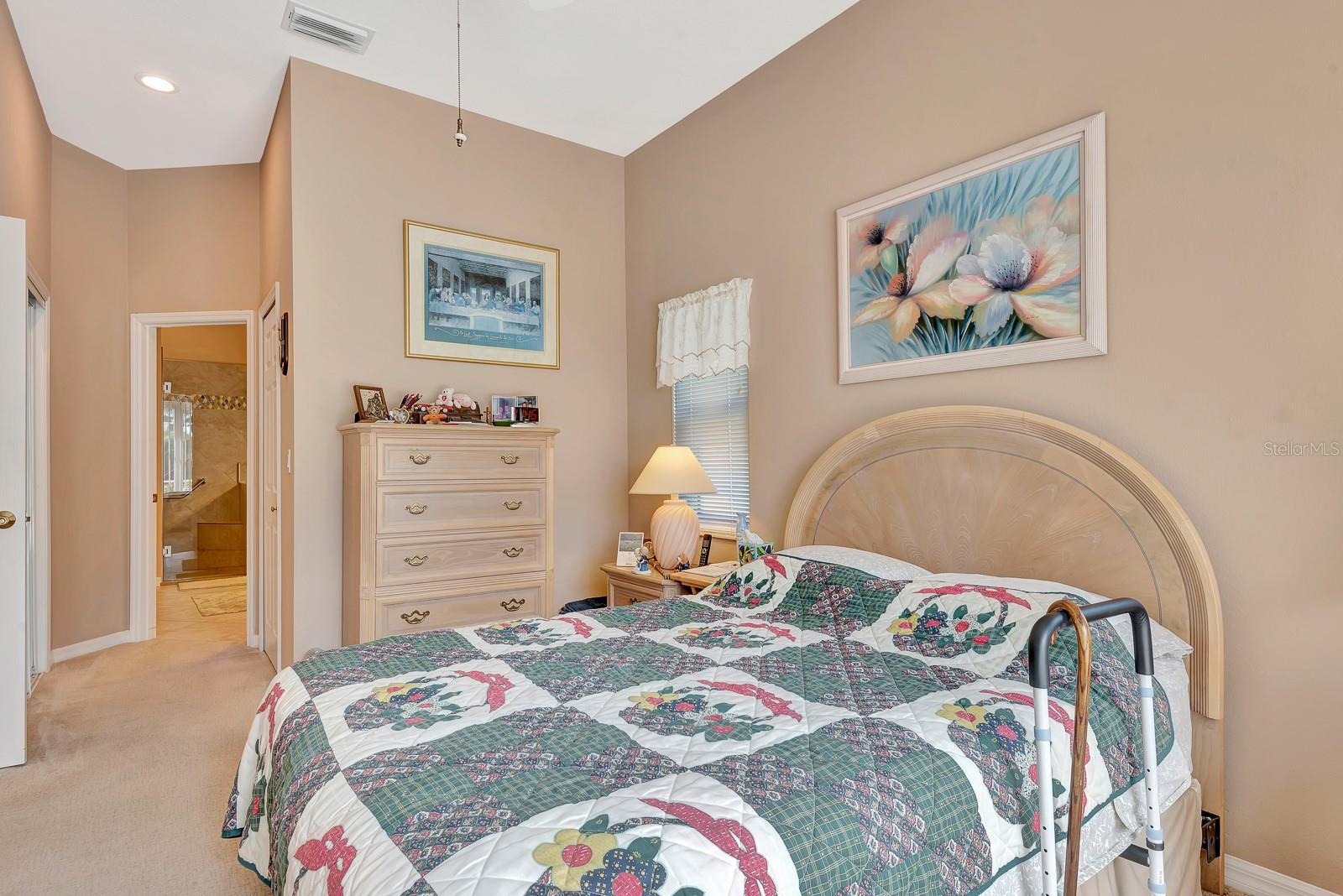 Image 18 of 75 For 6835 Winslow Street