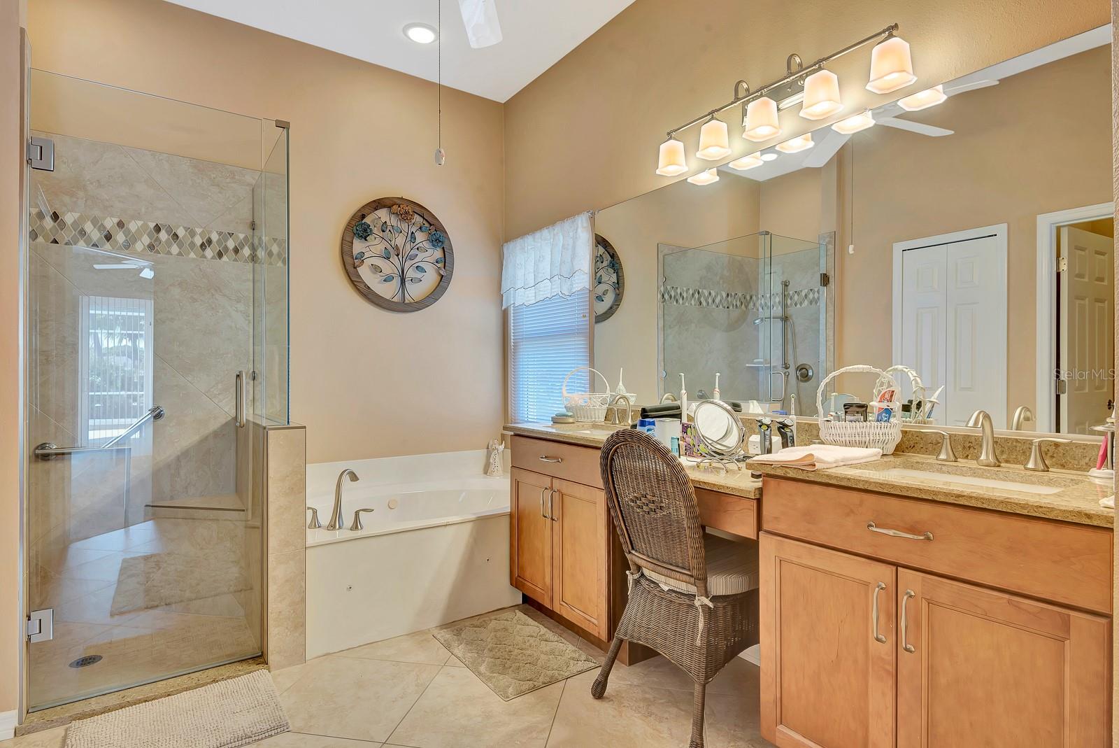 Image 22 of 75 For 6835 Winslow Street