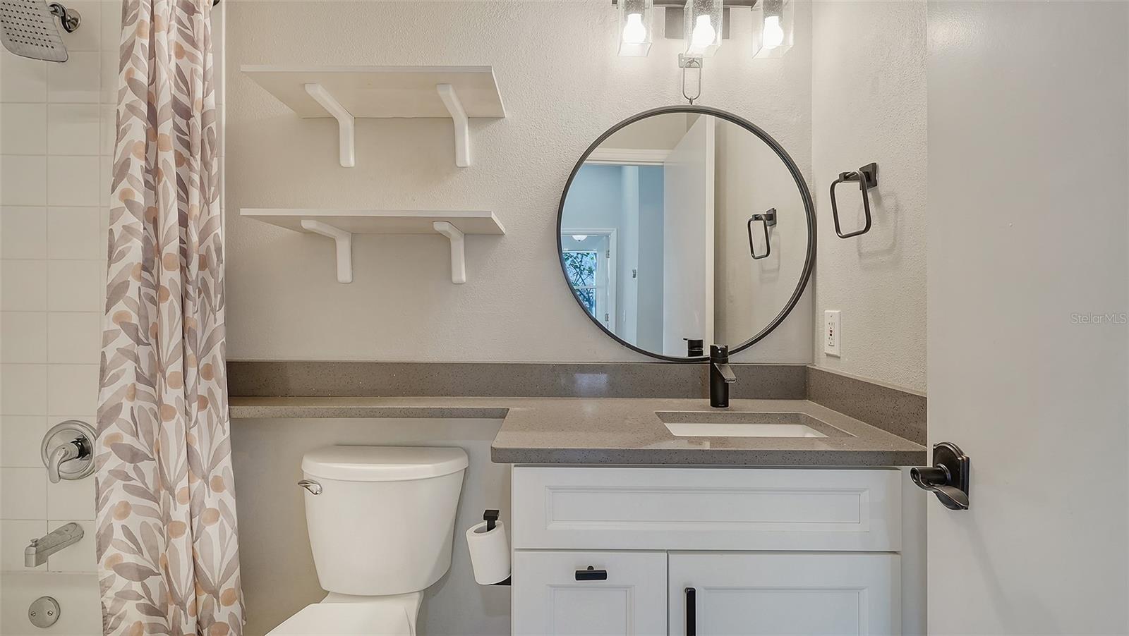 Image 22 of 48 For 12069 Winding Woods Way