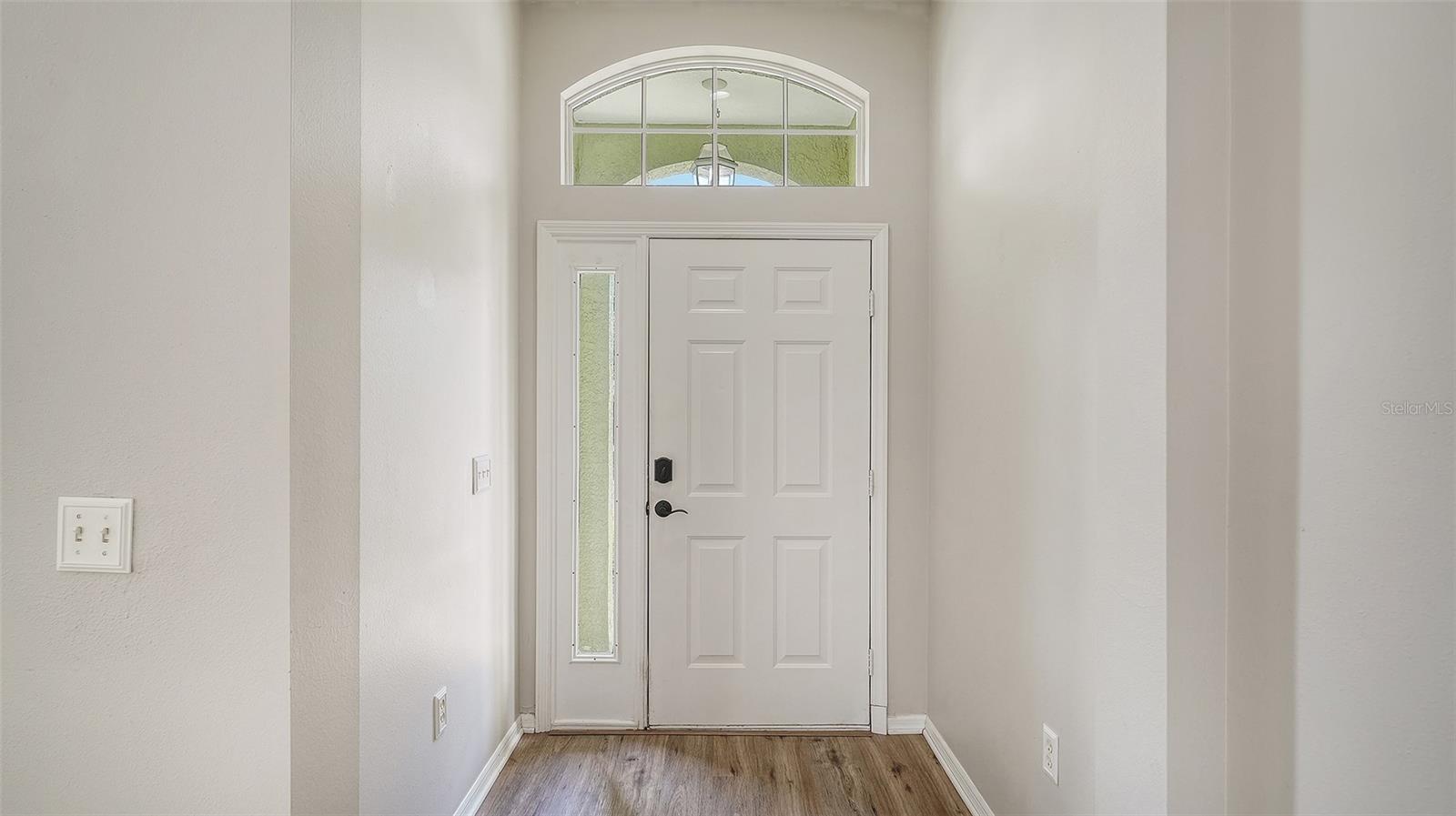 Image 26 of 48 For 12069 Winding Woods Way