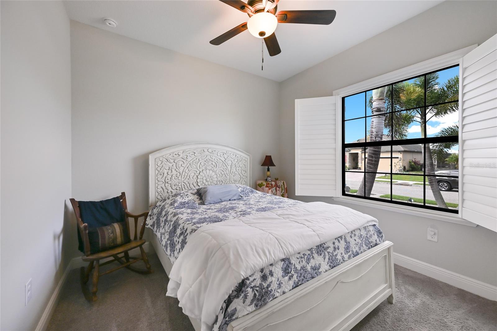 Image 15 of 40 For 7516 38th Dr E