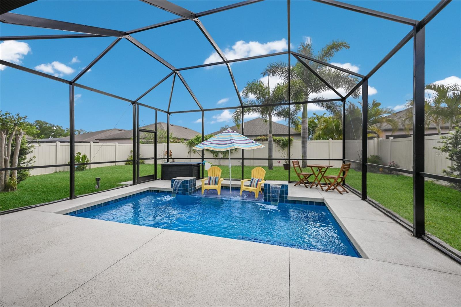 Image 3 of 40 For 7516 38th Dr E