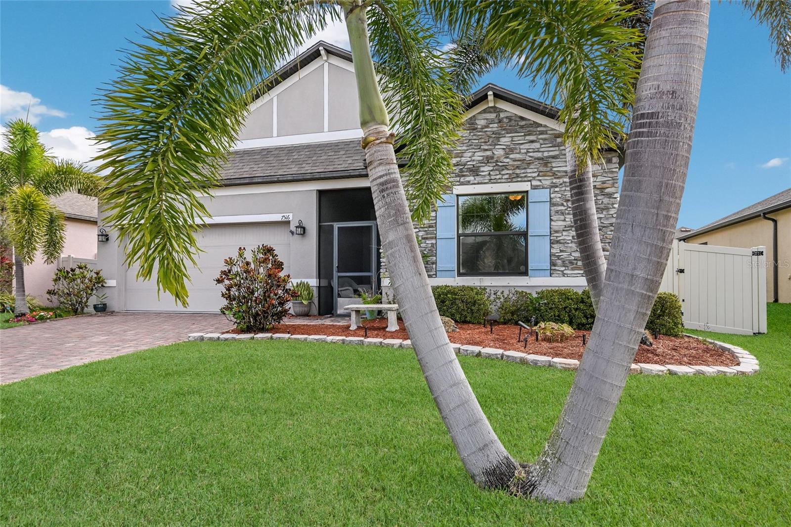 Image 38 of 40 For 7516 38th Dr E