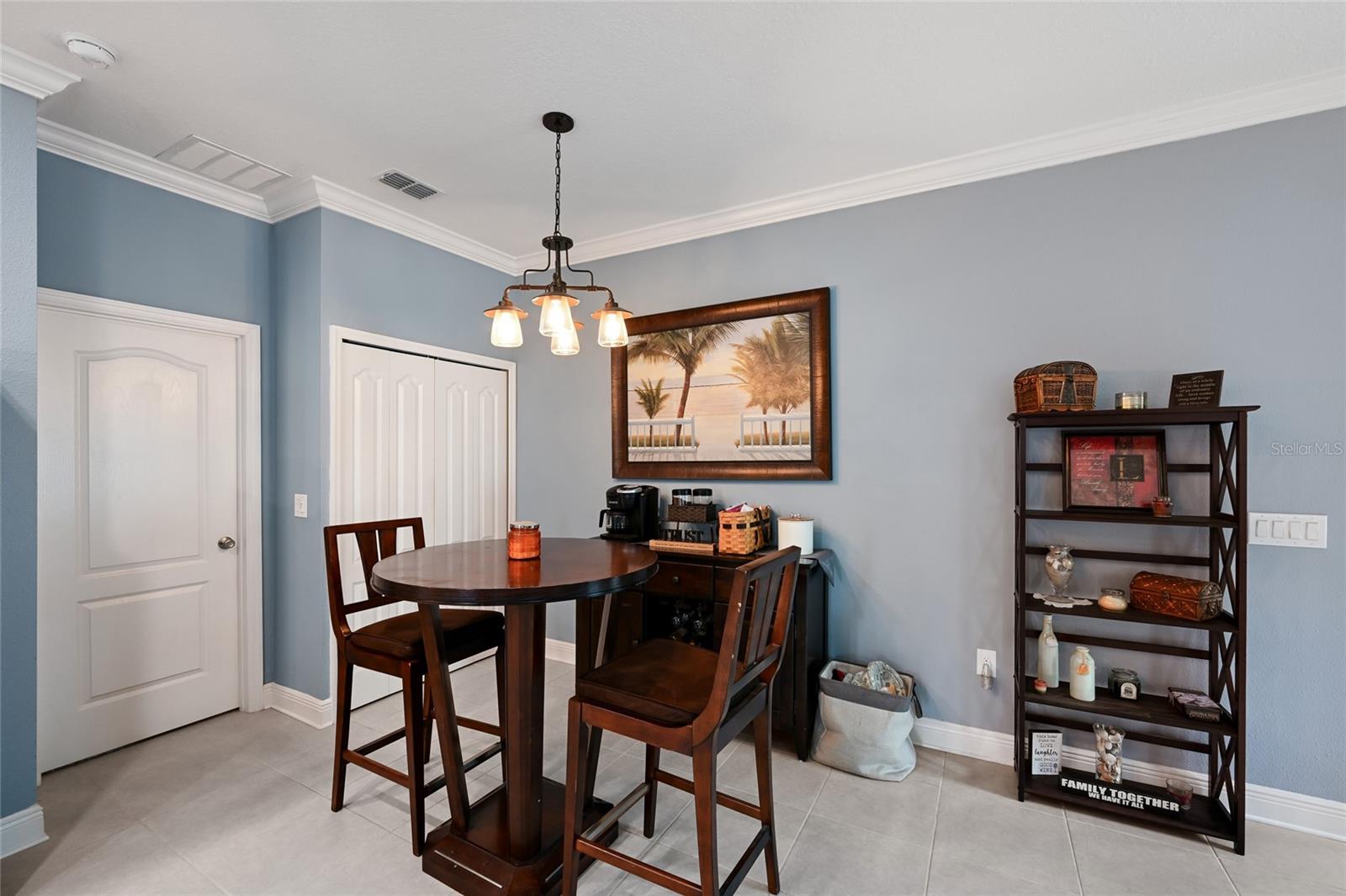 Image 8 of 40 For 7516 38th Dr E