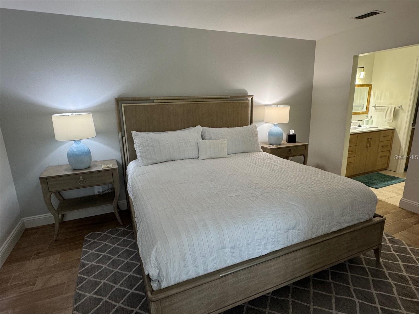 Image 21 of 45 For 5246 Wedgewood Lane 60