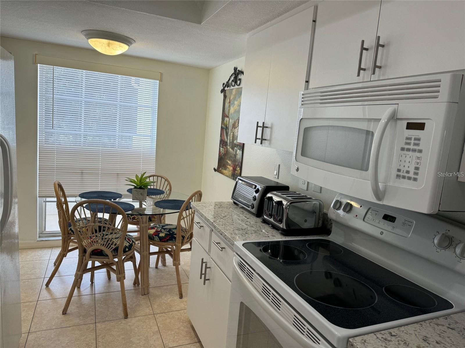 Image 9 of 45 For 5246 Wedgewood Lane 60