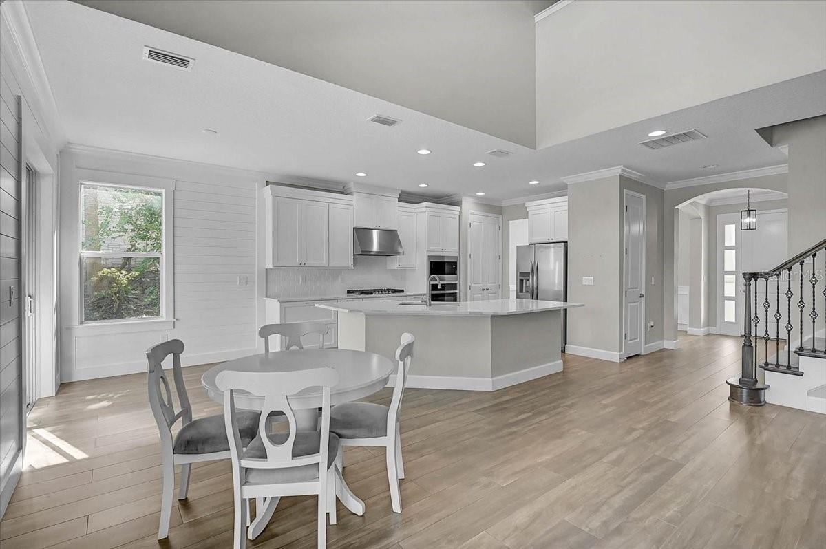 Image 10 of 60 For 5786 Inkberry Circle