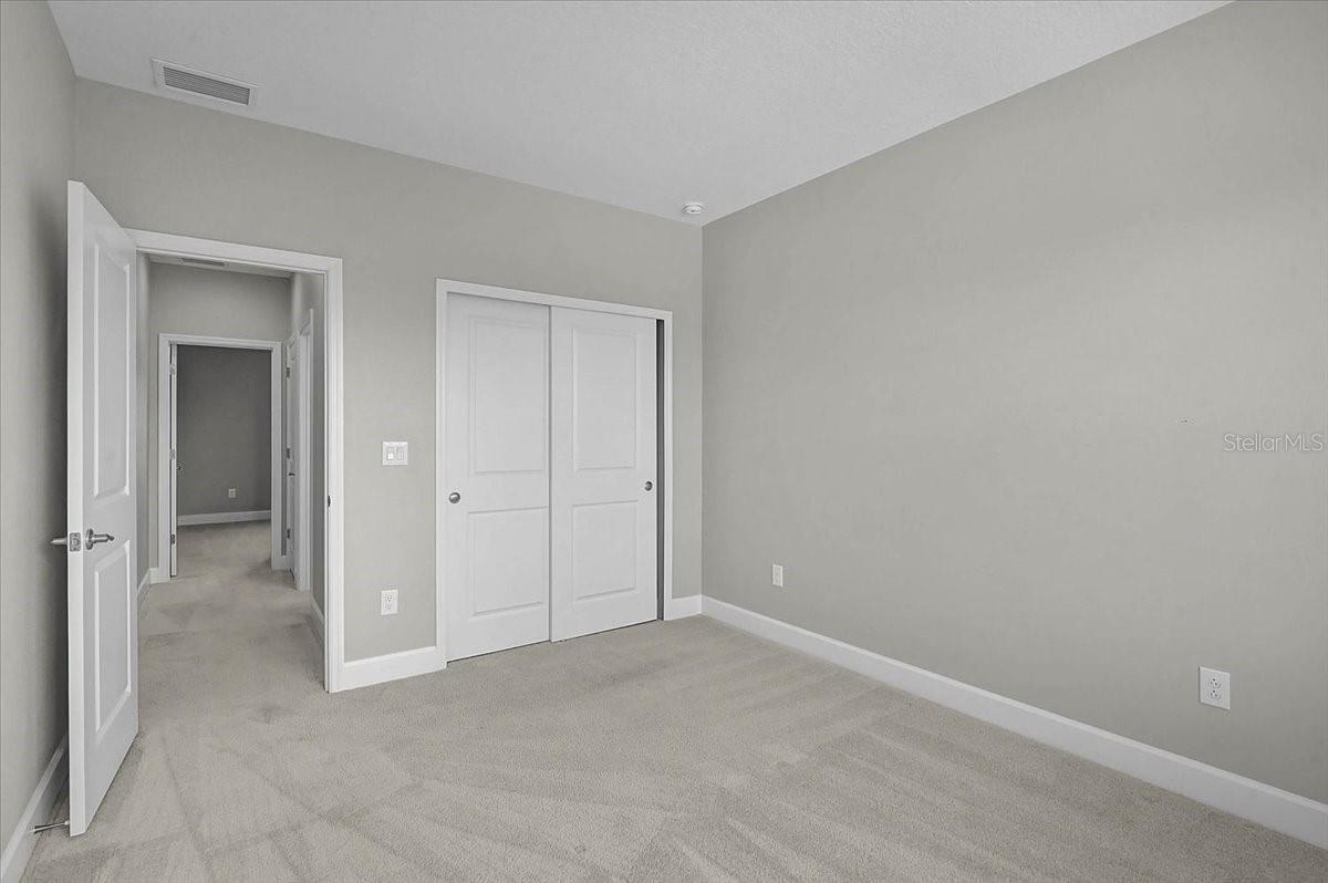 Image 31 of 60 For 5786 Inkberry Circle