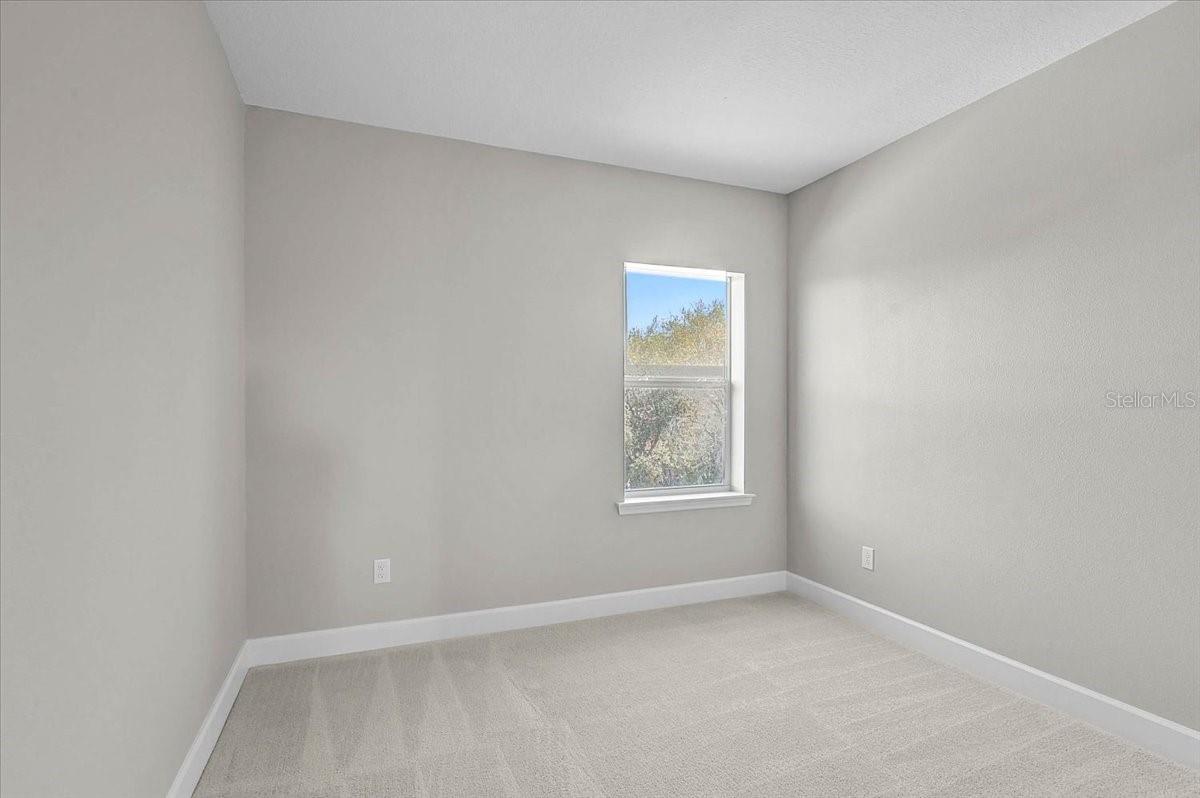 Image 33 of 60 For 5786 Inkberry Circle