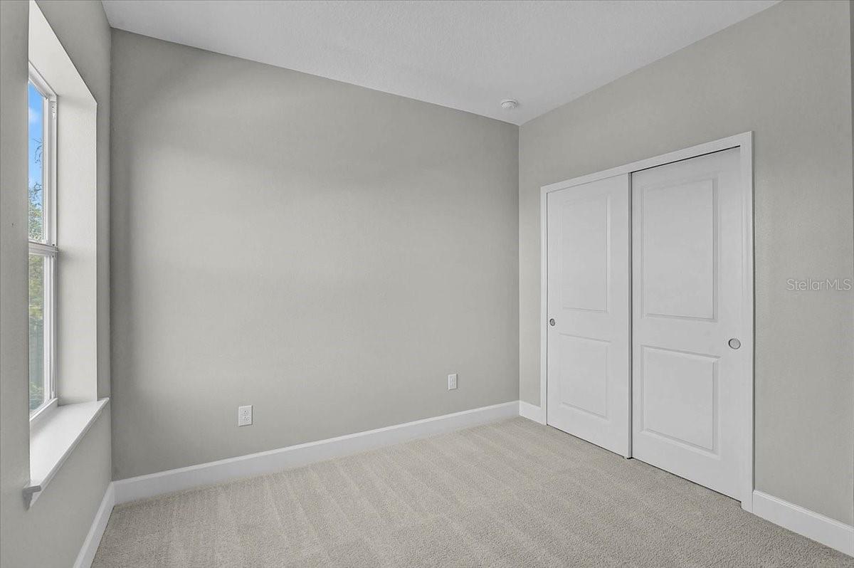 Image 34 of 60 For 5786 Inkberry Circle