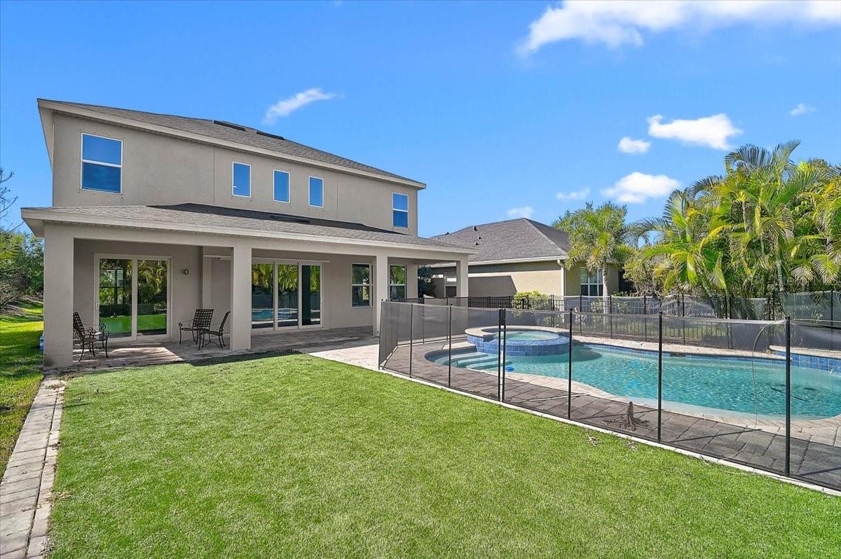 Image 43 of 60 For 5786 Inkberry Circle