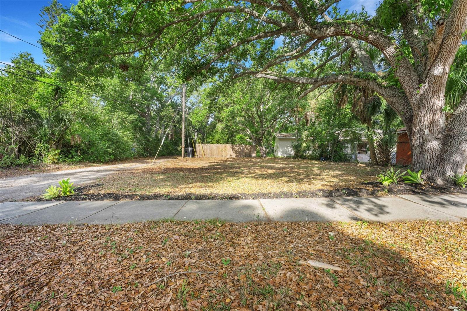 Image 13 of 40 For 2715 5th Street S