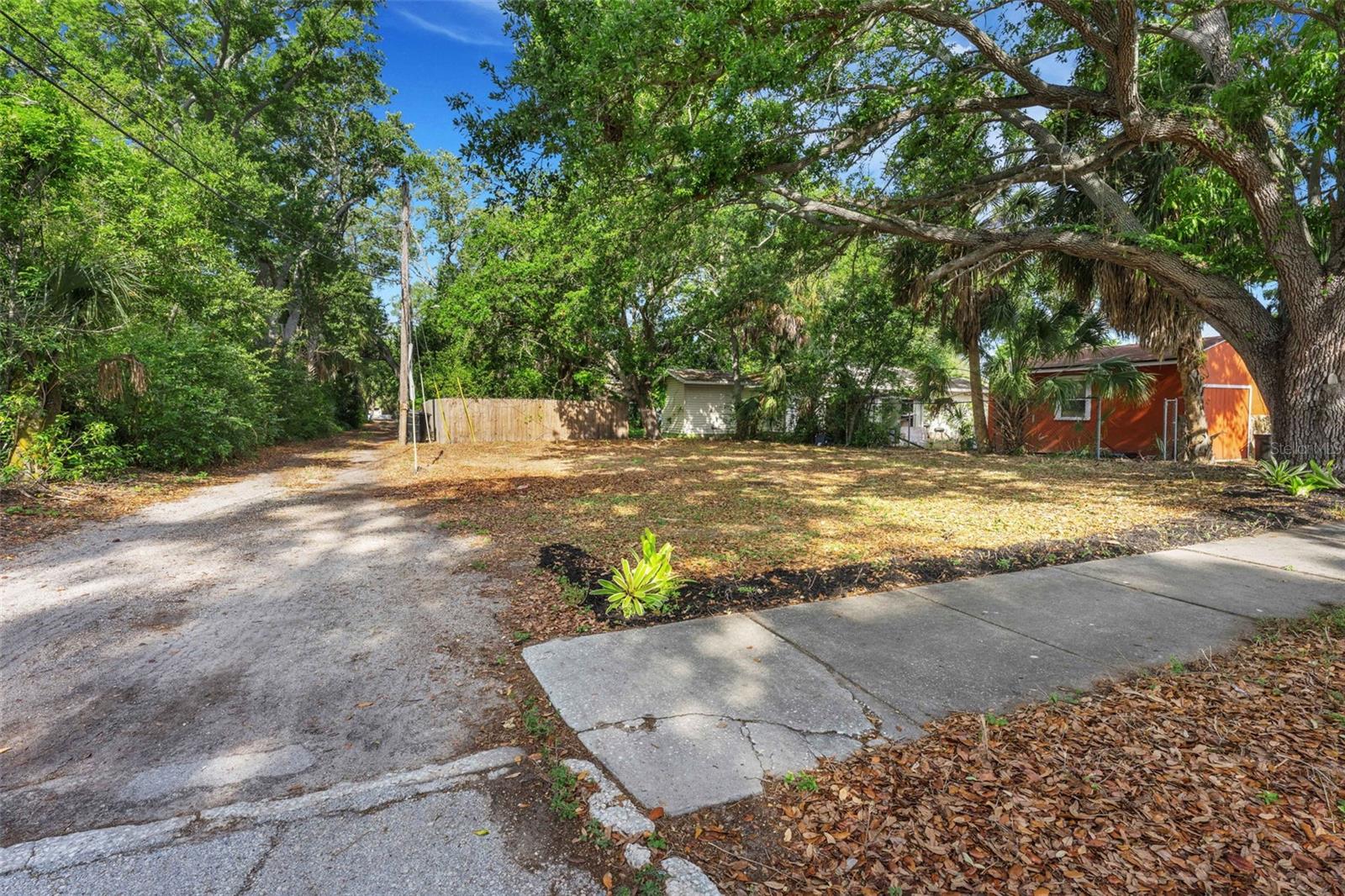 Image 14 of 40 For 2715 5th Street S