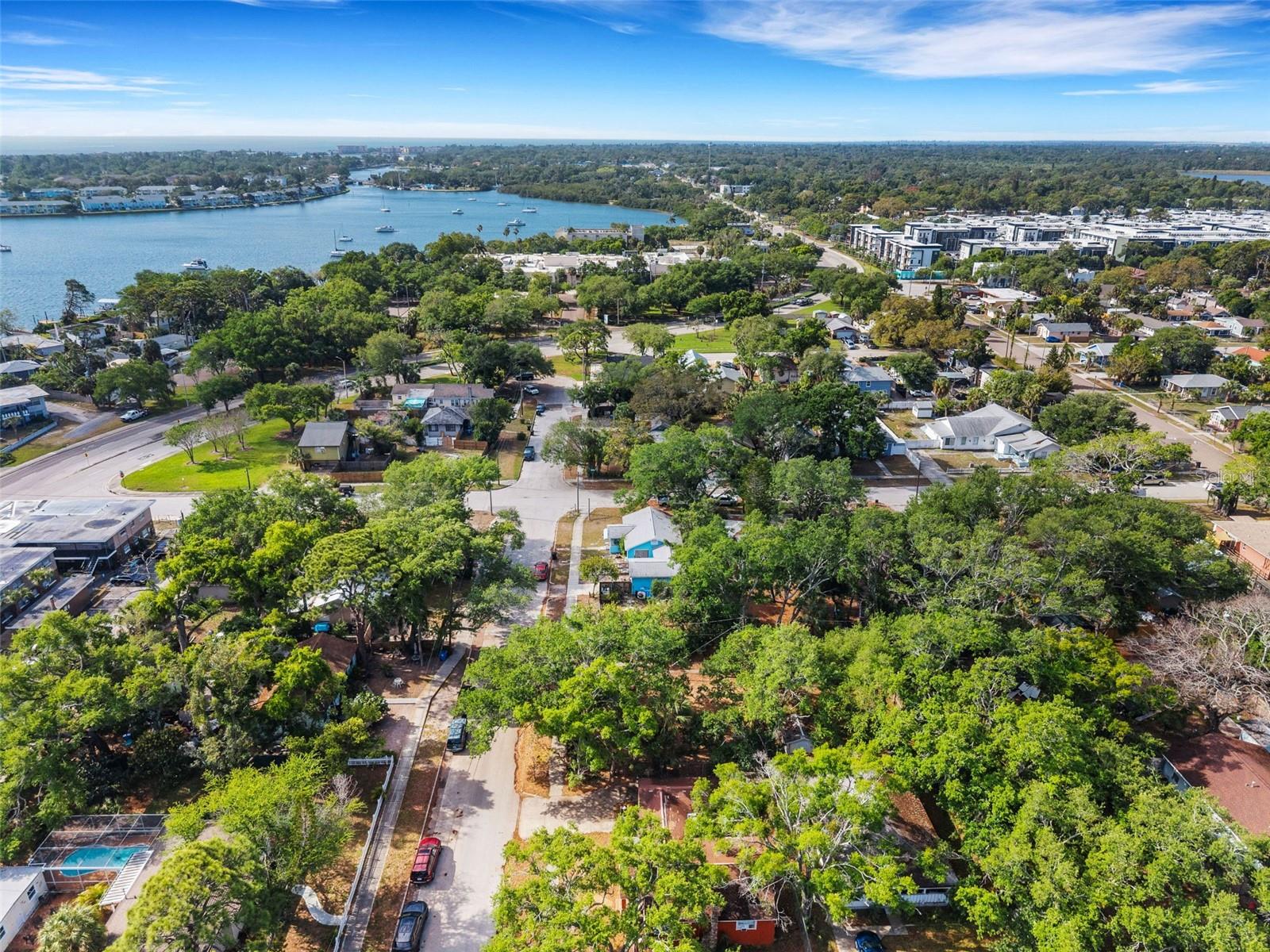 Image 22 of 40 For 2715 5th Street S