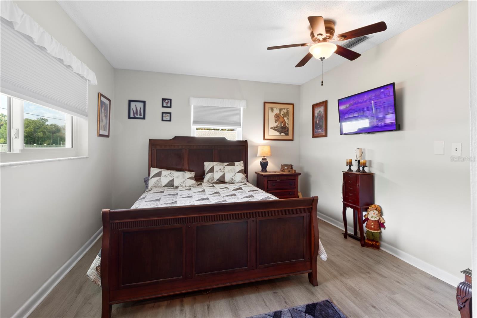 Image 24 of 44 For 3802 42nd Street Court W 31