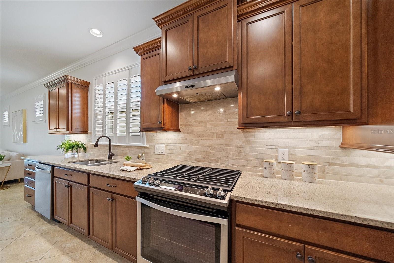 Image 11 of 45 For 6713 Chester Trail