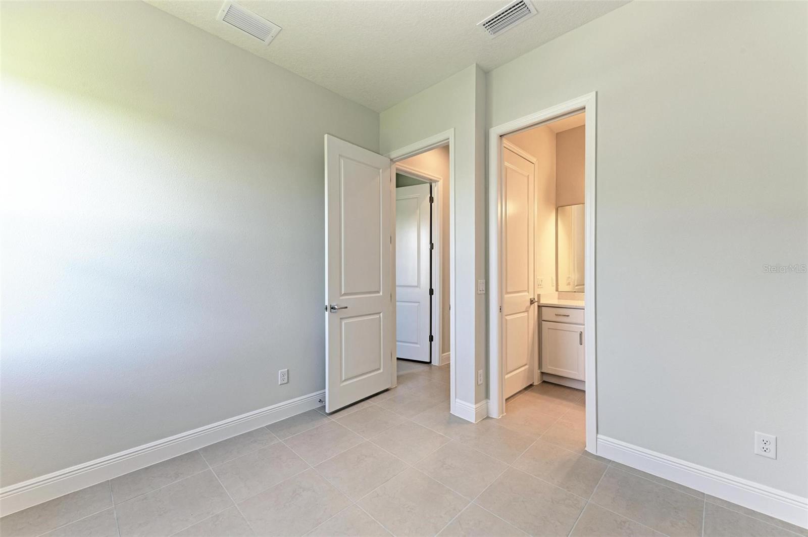 Image 20 of 26 For 4324 Sea Marsh Place