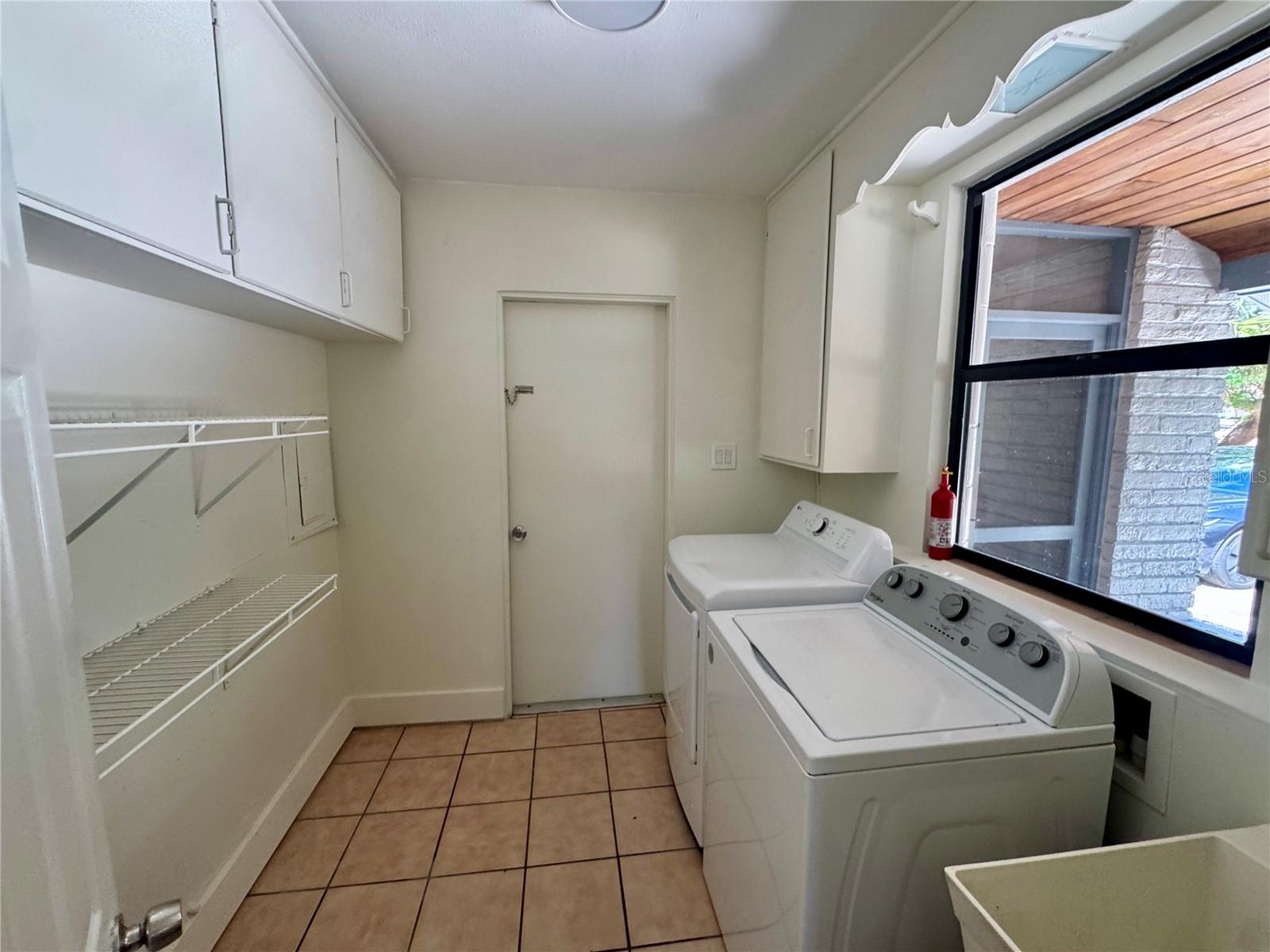 Image 11 of 28 For 2107 Chippawa Place