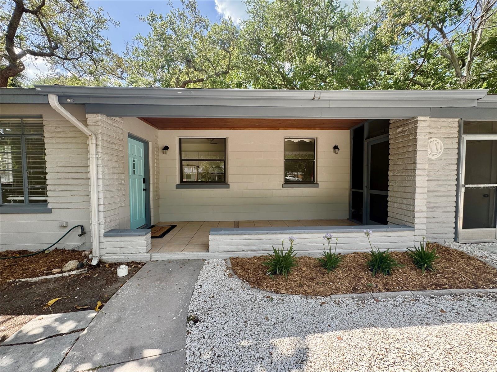 Image 2 of 28 For 2107 Chippawa Place