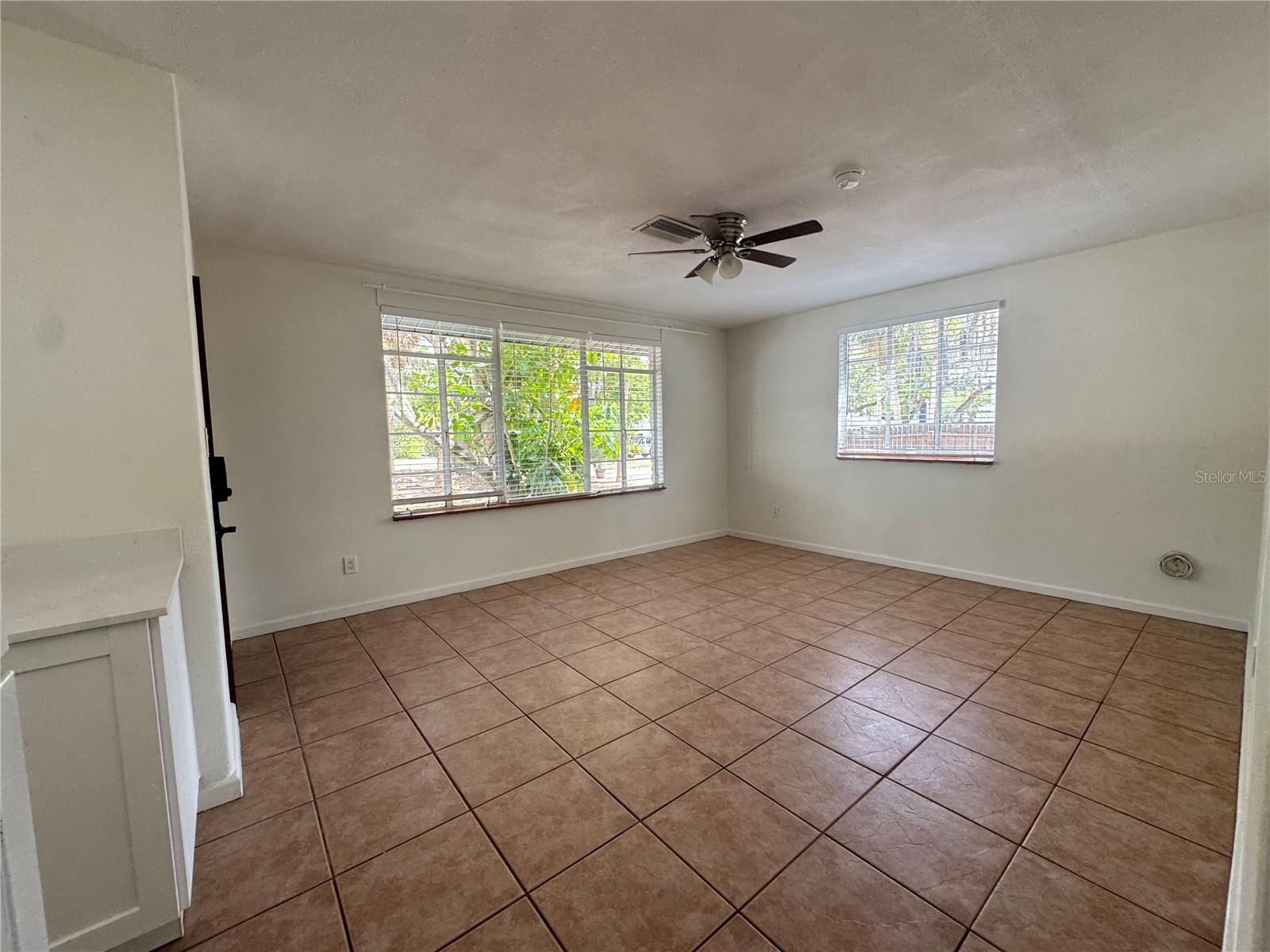 Image 6 of 28 For 2107 Chippawa Place