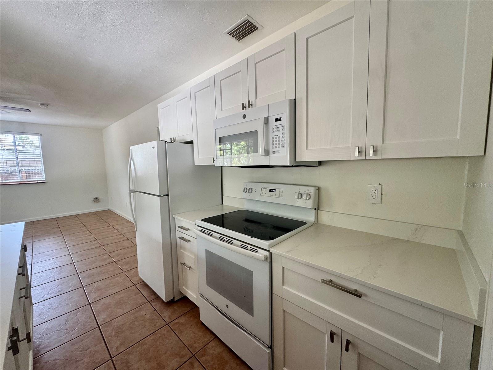 Image 9 of 28 For 2107 Chippawa Place