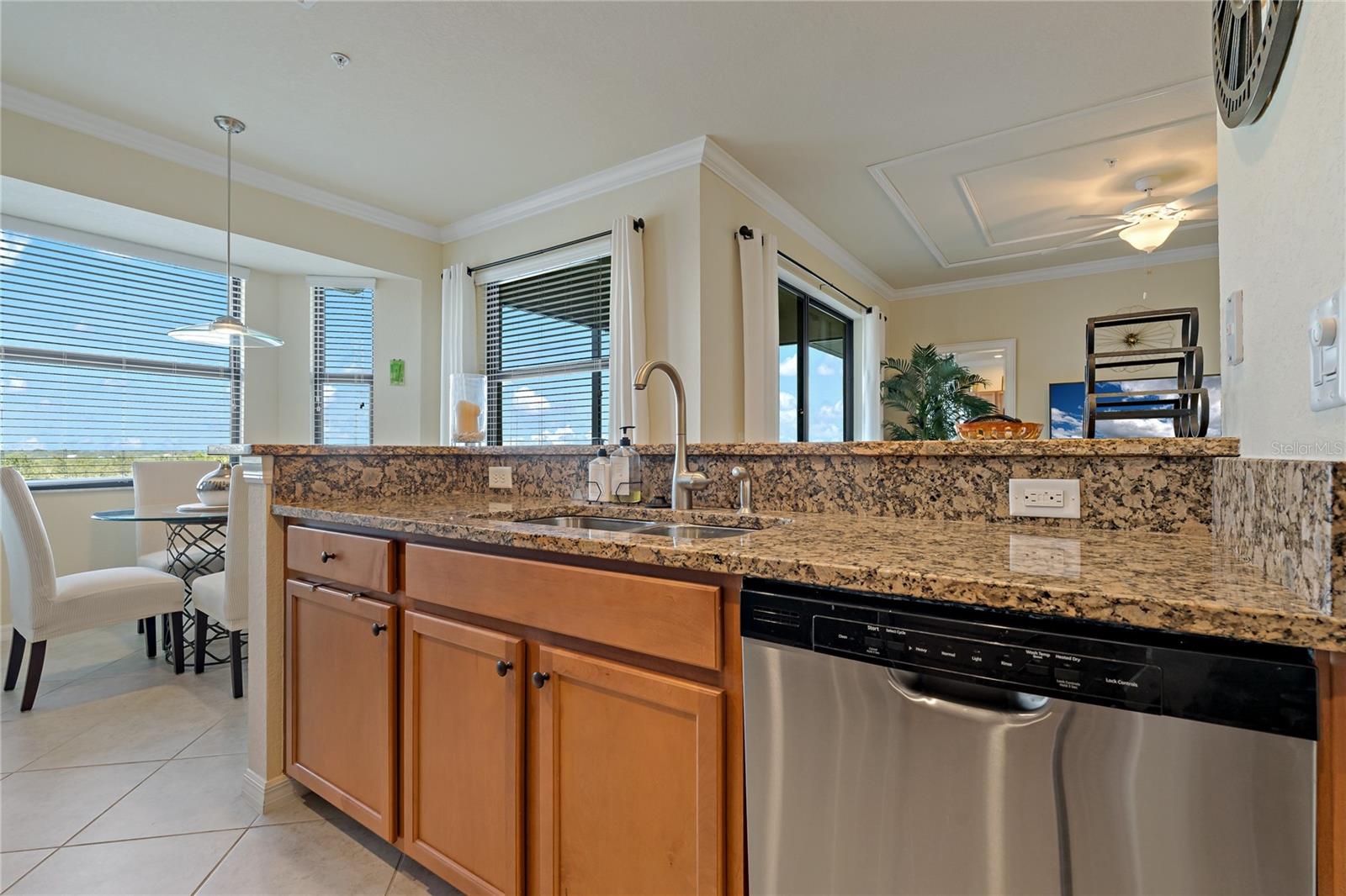 Image 22 of 57 For 7015 River Hammock Drive 405