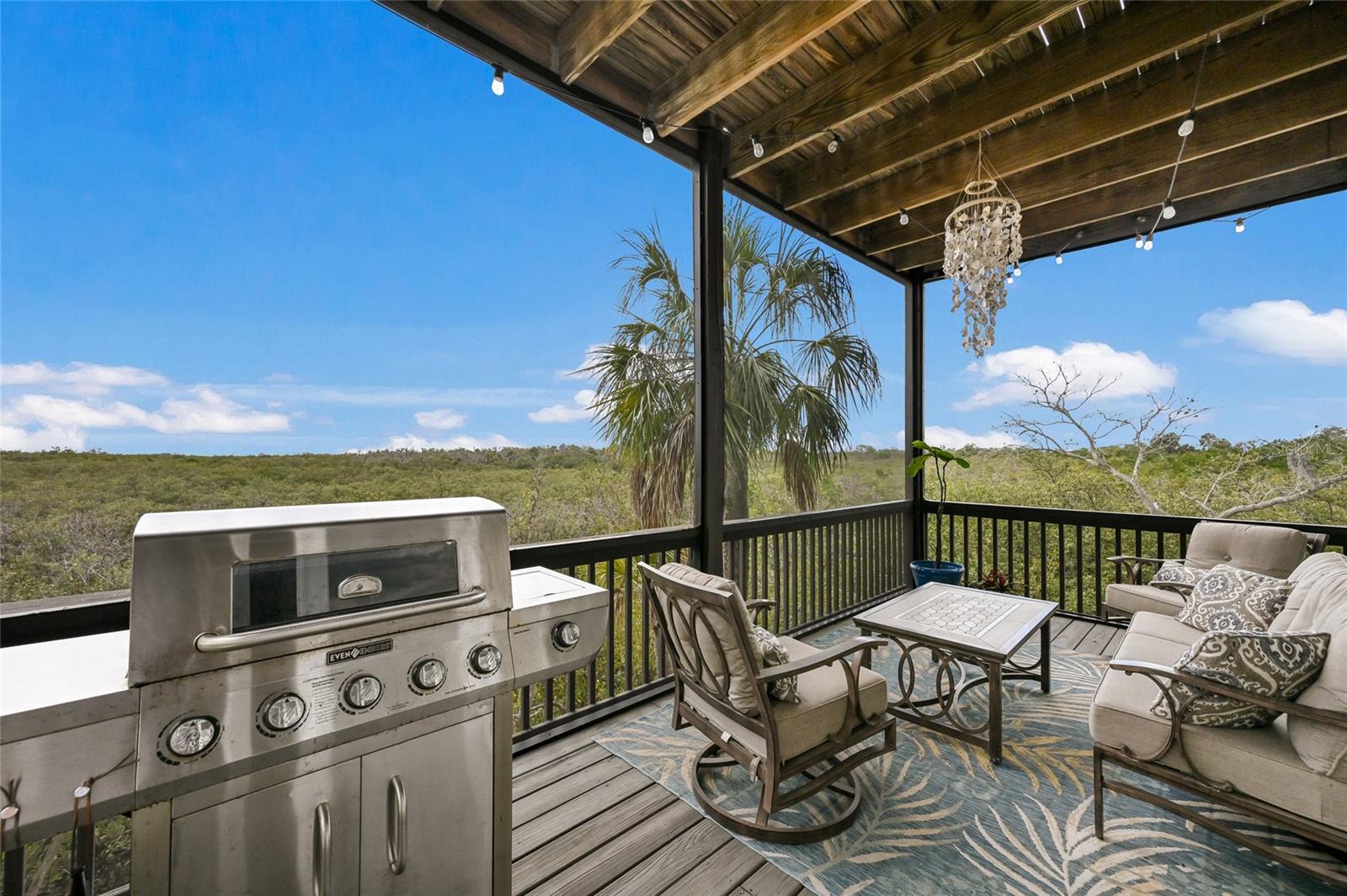 Image 28 of 80 For 7325 Holly Road