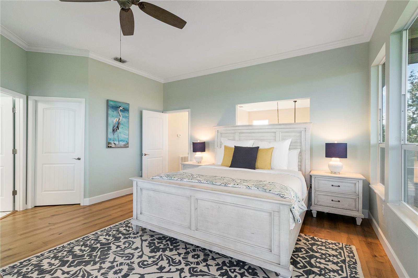 Image 31 of 80 For 7325 Holly Road