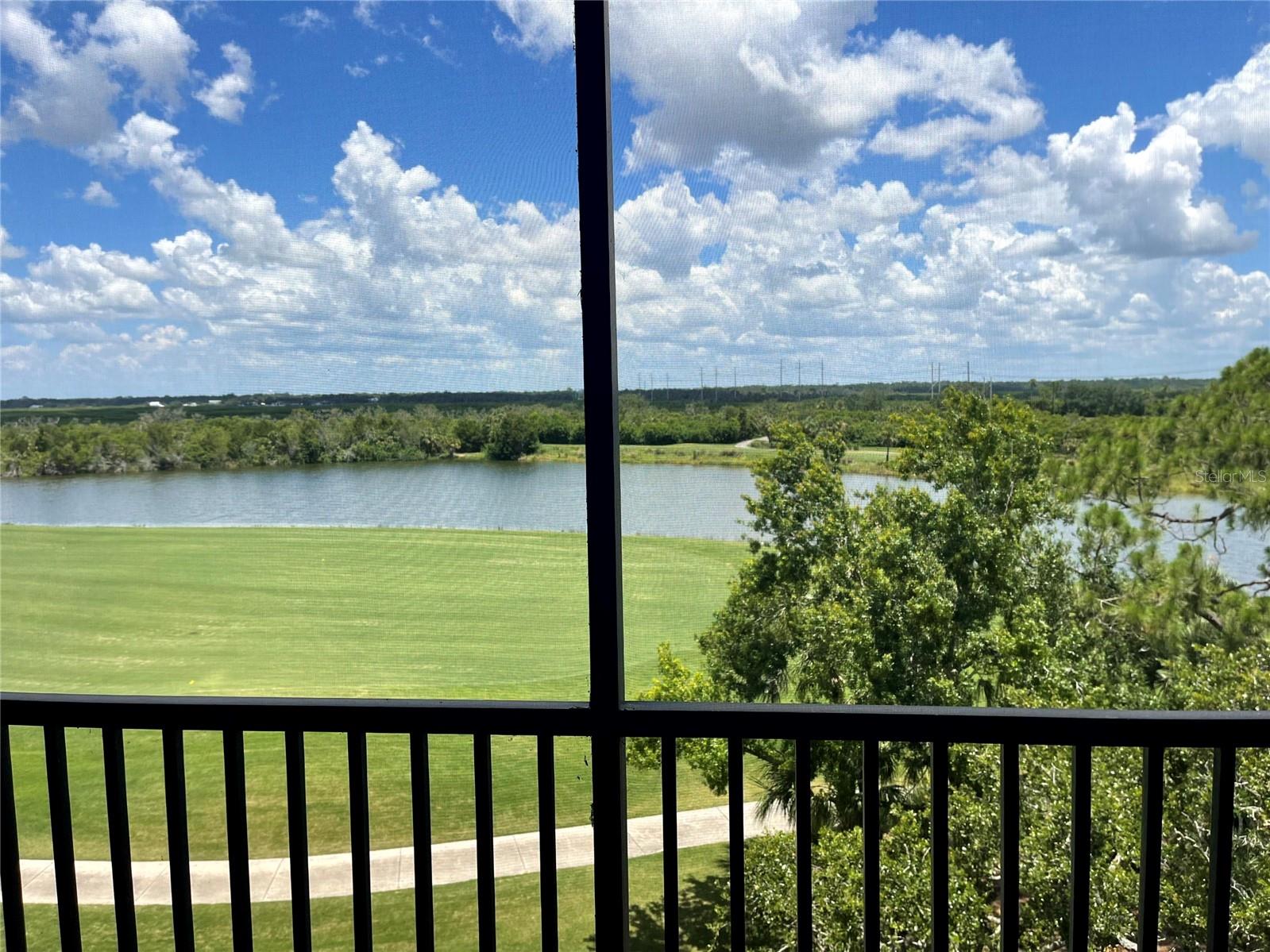 Image 22 of 52 For 8205 Grand Estuary Trail 404