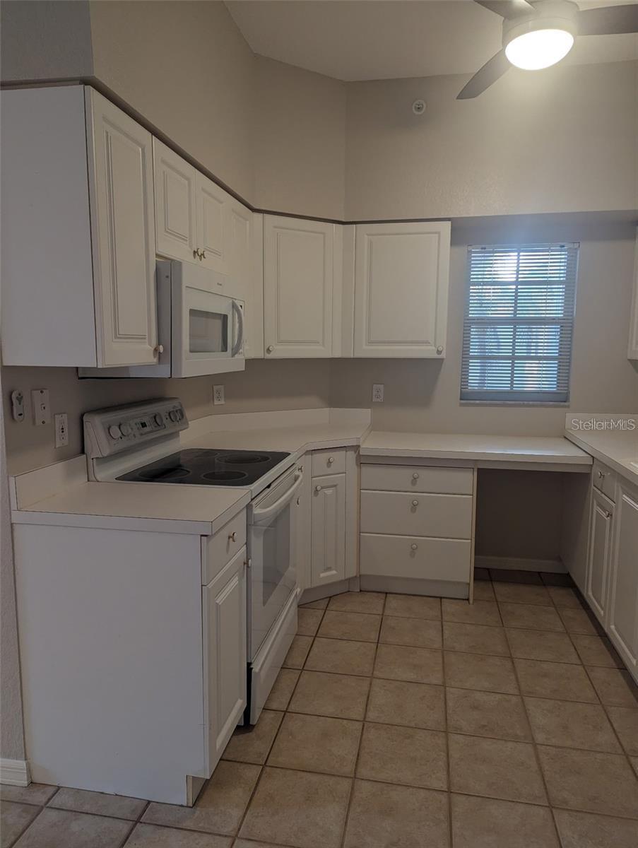 Image 8 of 12 For 4216 Central Sarasota Parkway 1316