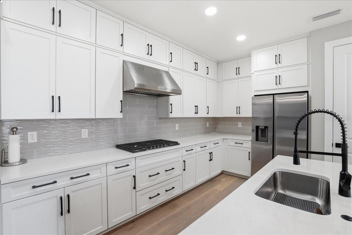 Image 20 of 56 For 18676 Dayspring Place