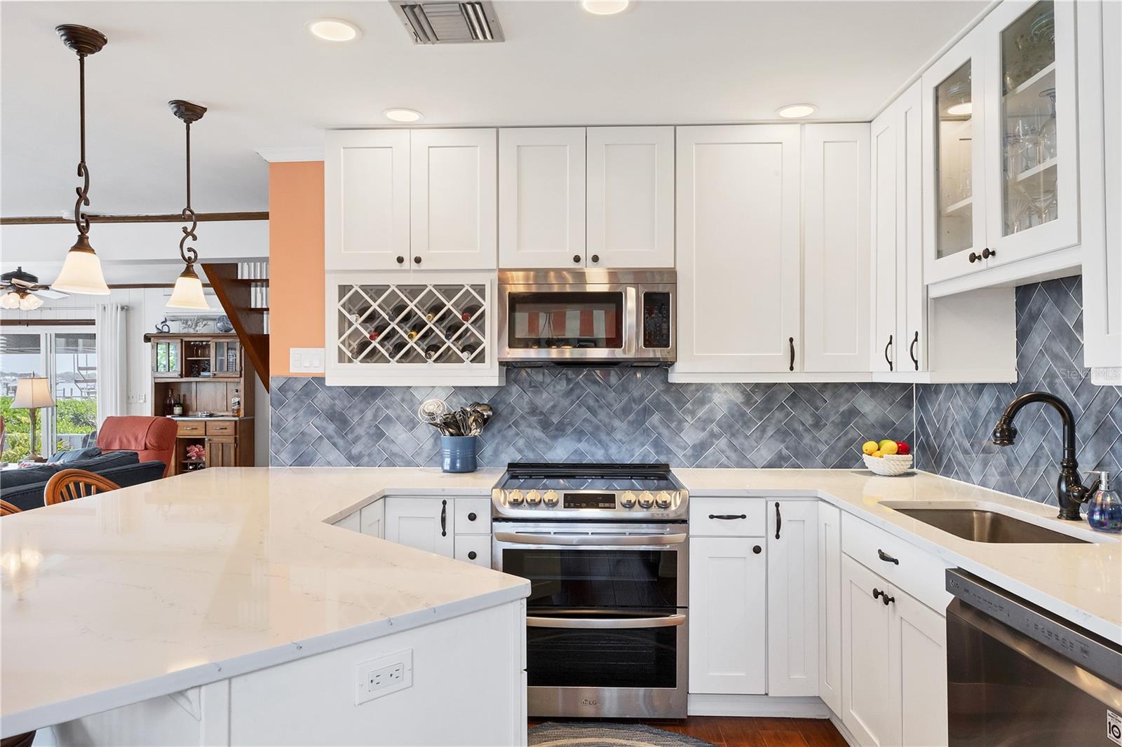 Image 12 of 56 For 1817 4th Street W