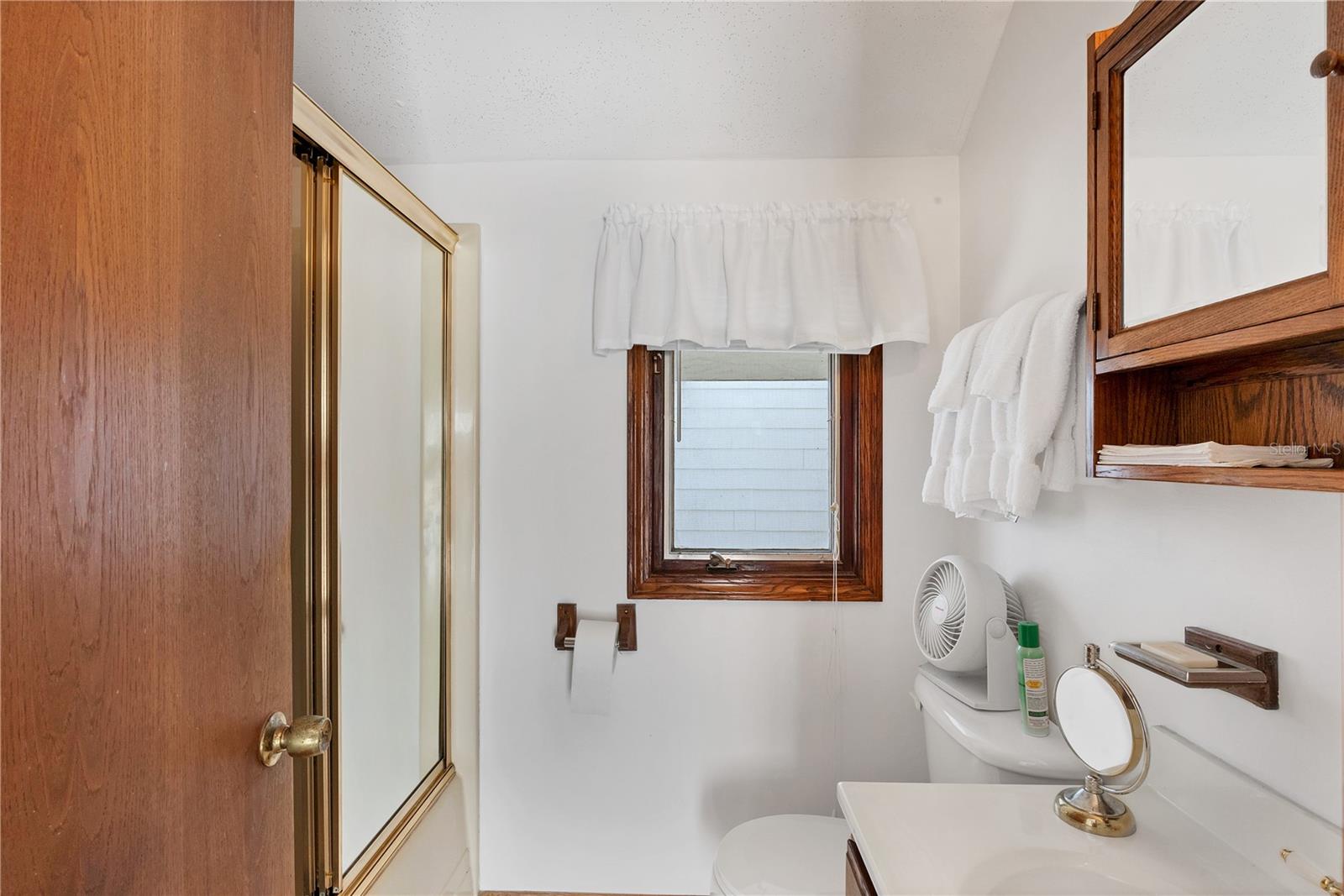 Image 25 of 56 For 1817 4th Street W