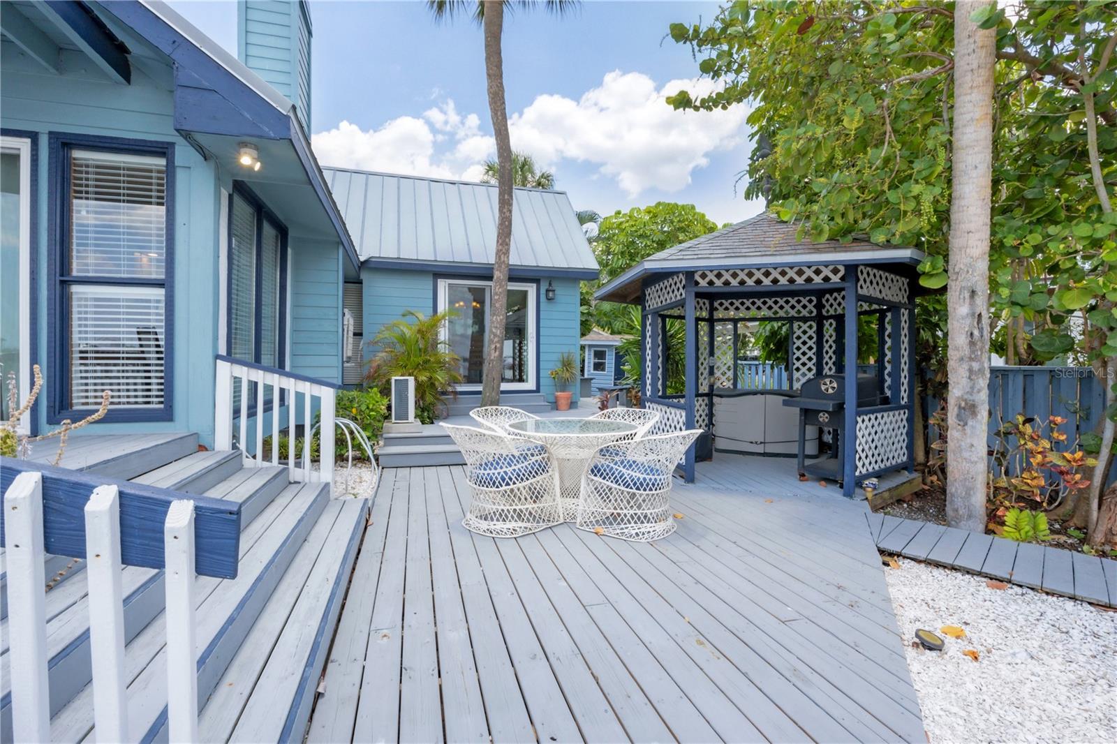 Image 30 of 56 For 1817 4th Street W