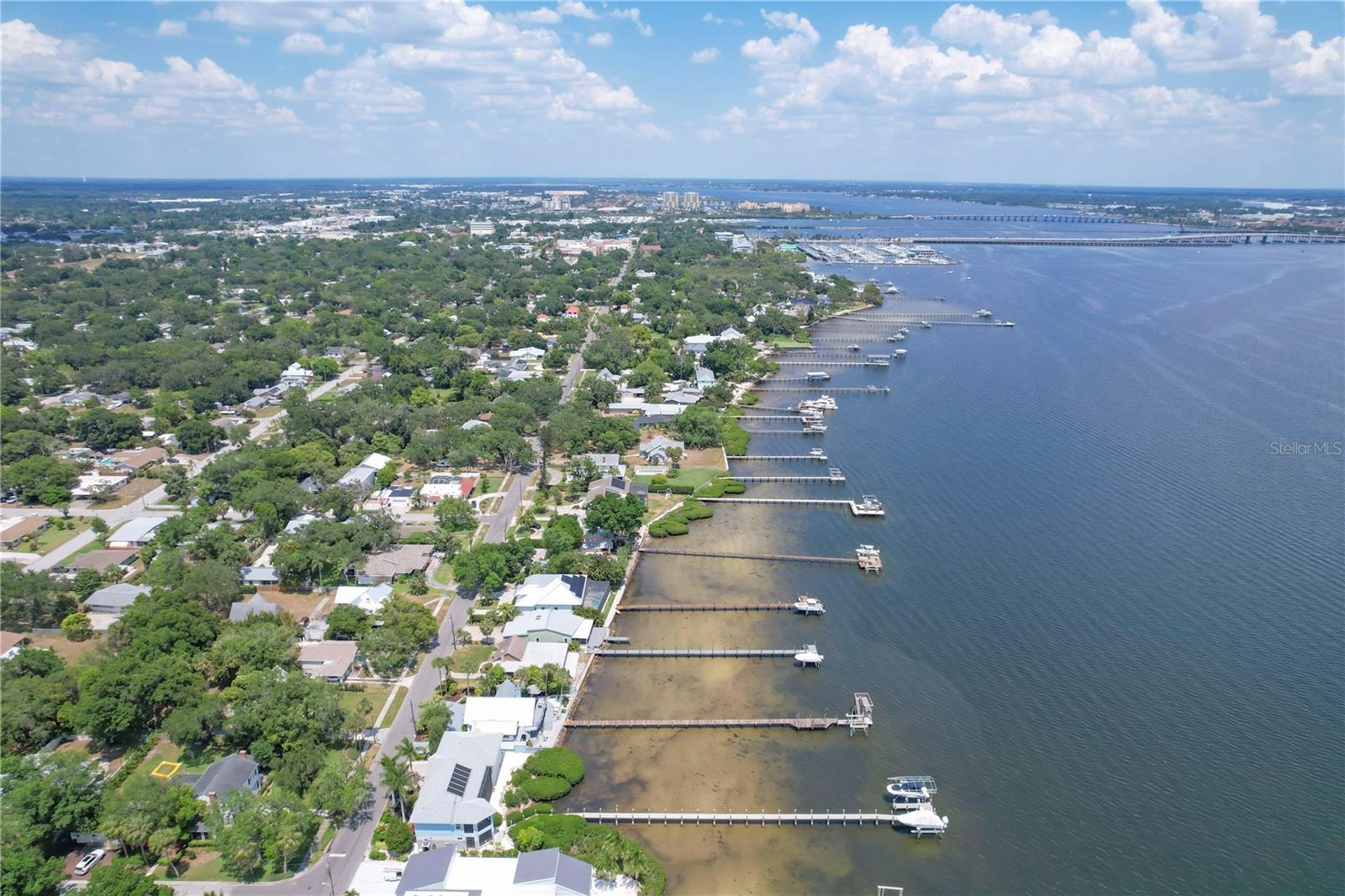 Image 43 of 56 For 1817 4th Street W