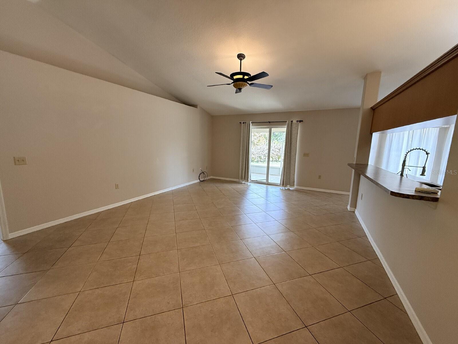 Image 11 of 25 For 2164 Florida Terrace