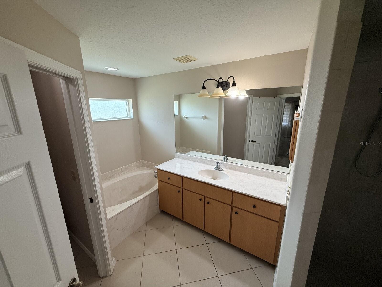 Image 23 of 25 For 2164 Florida Terrace