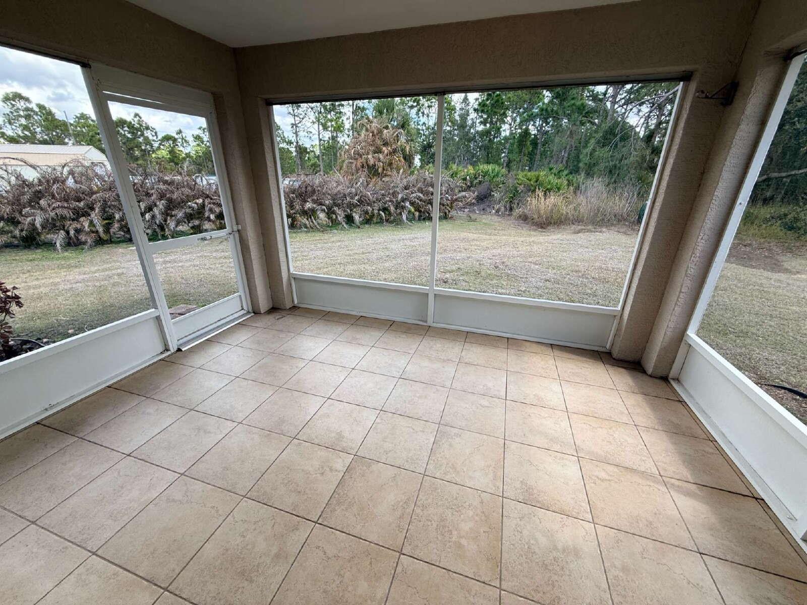 Image 25 of 25 For 2164 Florida Terrace