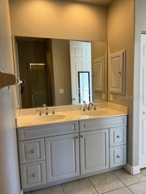 Image 13 of 20 For 226 Boundary Boulevard C