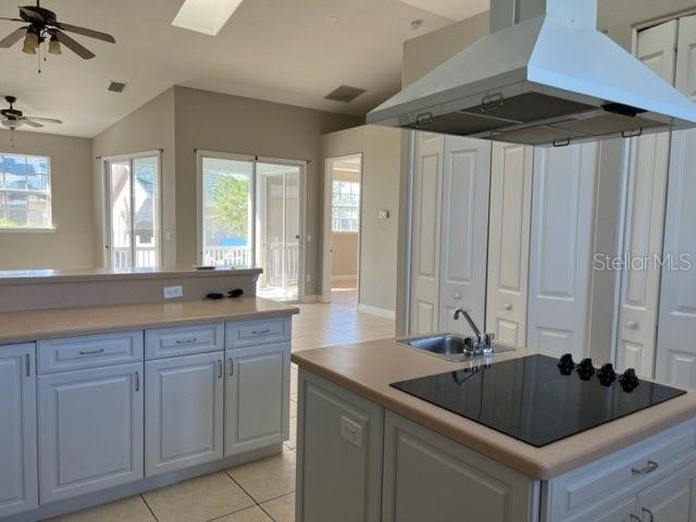 Image 4 of 20 For 226 Boundary Boulevard C