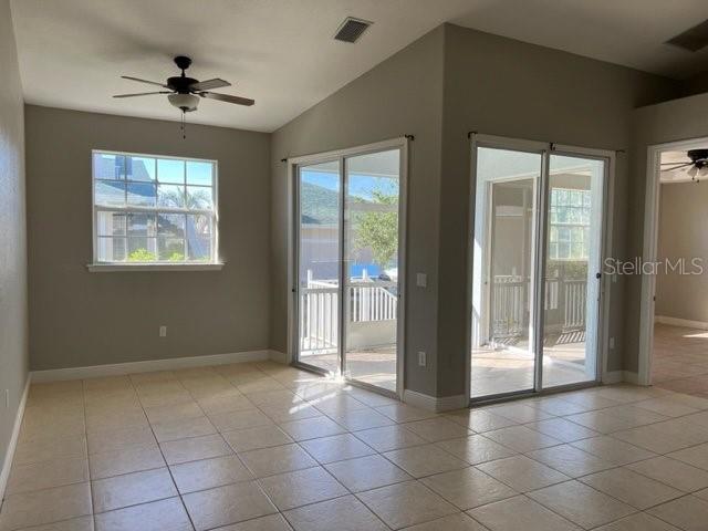 Image 6 of 20 For 226 Boundary Boulevard C