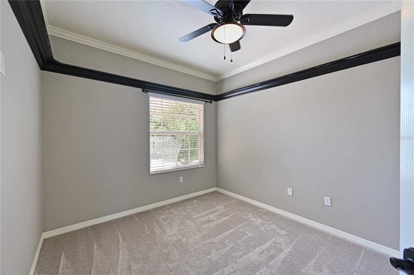 Listing photo id 14 for 210 Winding River Trail