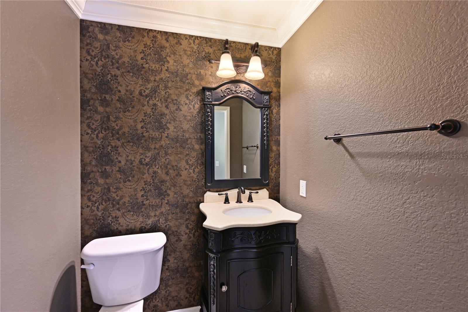 Listing photo id 19 for 210 Winding River Trail