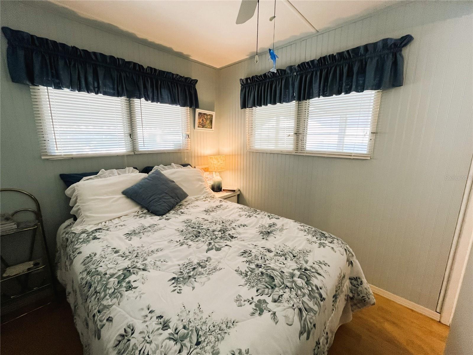 Image 13 of 38 For 1807 Iowa Avenue