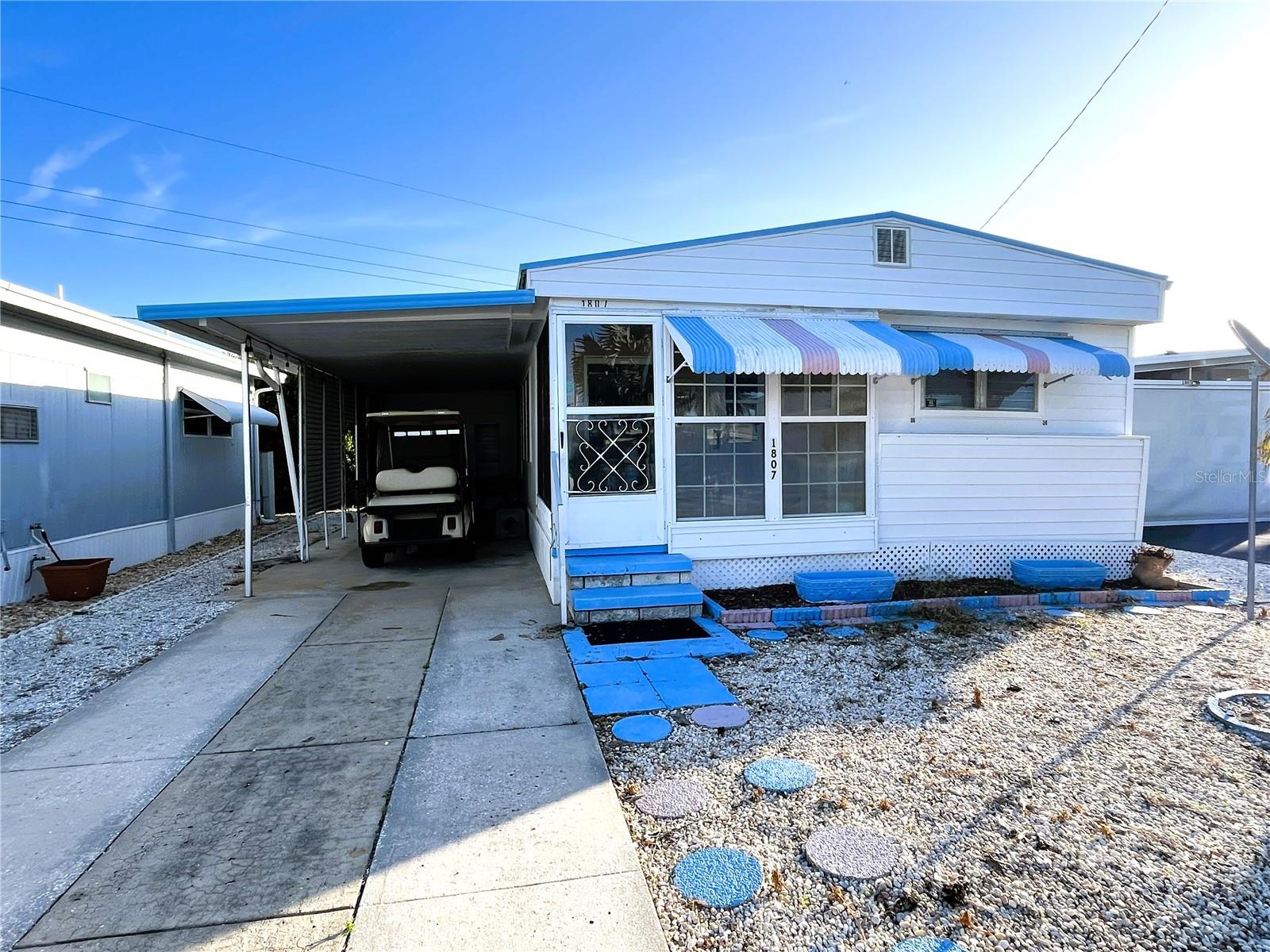 Image 18 of 38 For 1807 Iowa Avenue