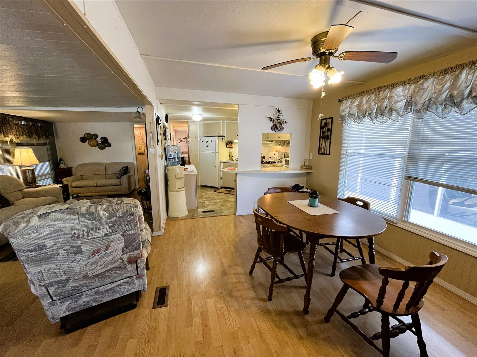 Image 5 of 38 For 1807 Iowa Avenue