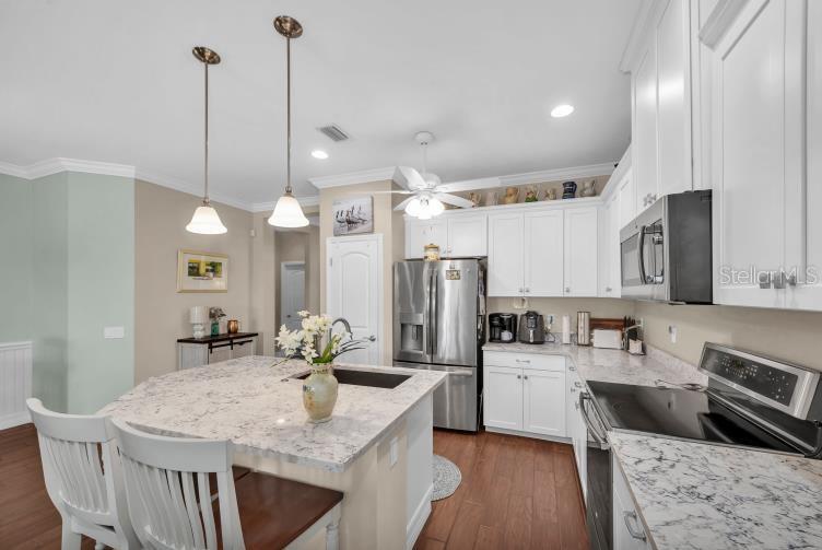 Image 16 of 43 For 1503 Calle Grand Street