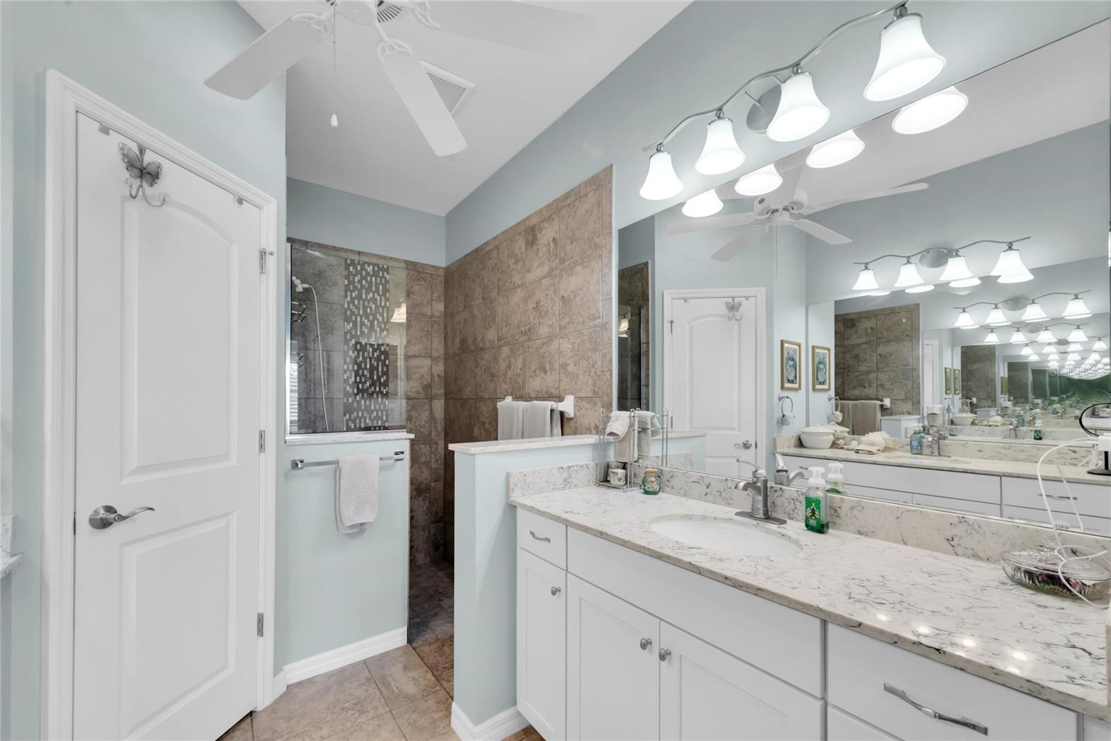 Image 26 of 43 For 1503 Calle Grand Street