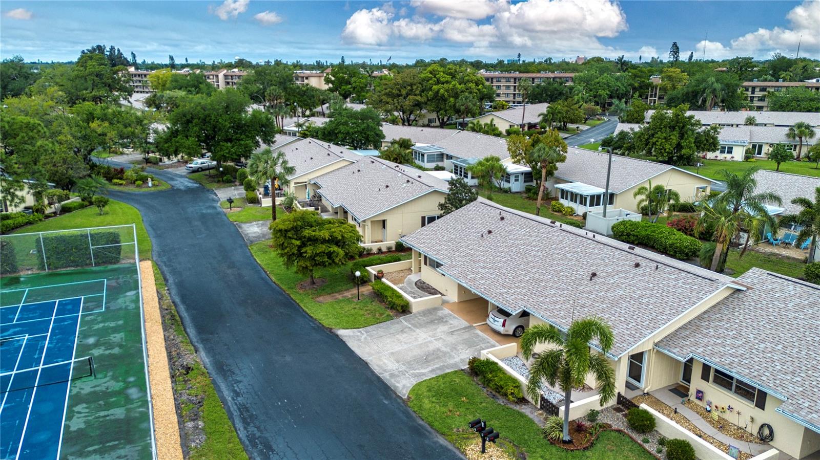 Image 10 of 94 For 390 301 Boulevard W 12d