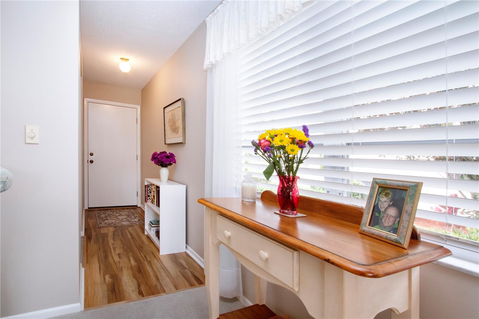 Image 22 of 94 For 390 301 Boulevard W 12d